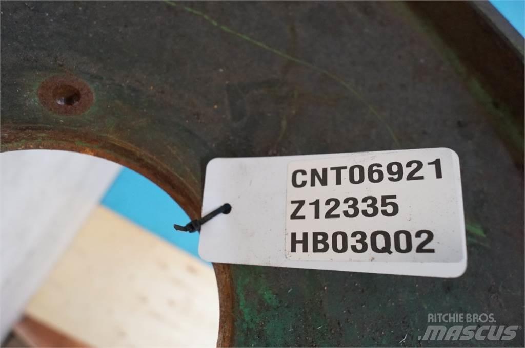 John Deere 2058 ماكينات زراعية أخرى