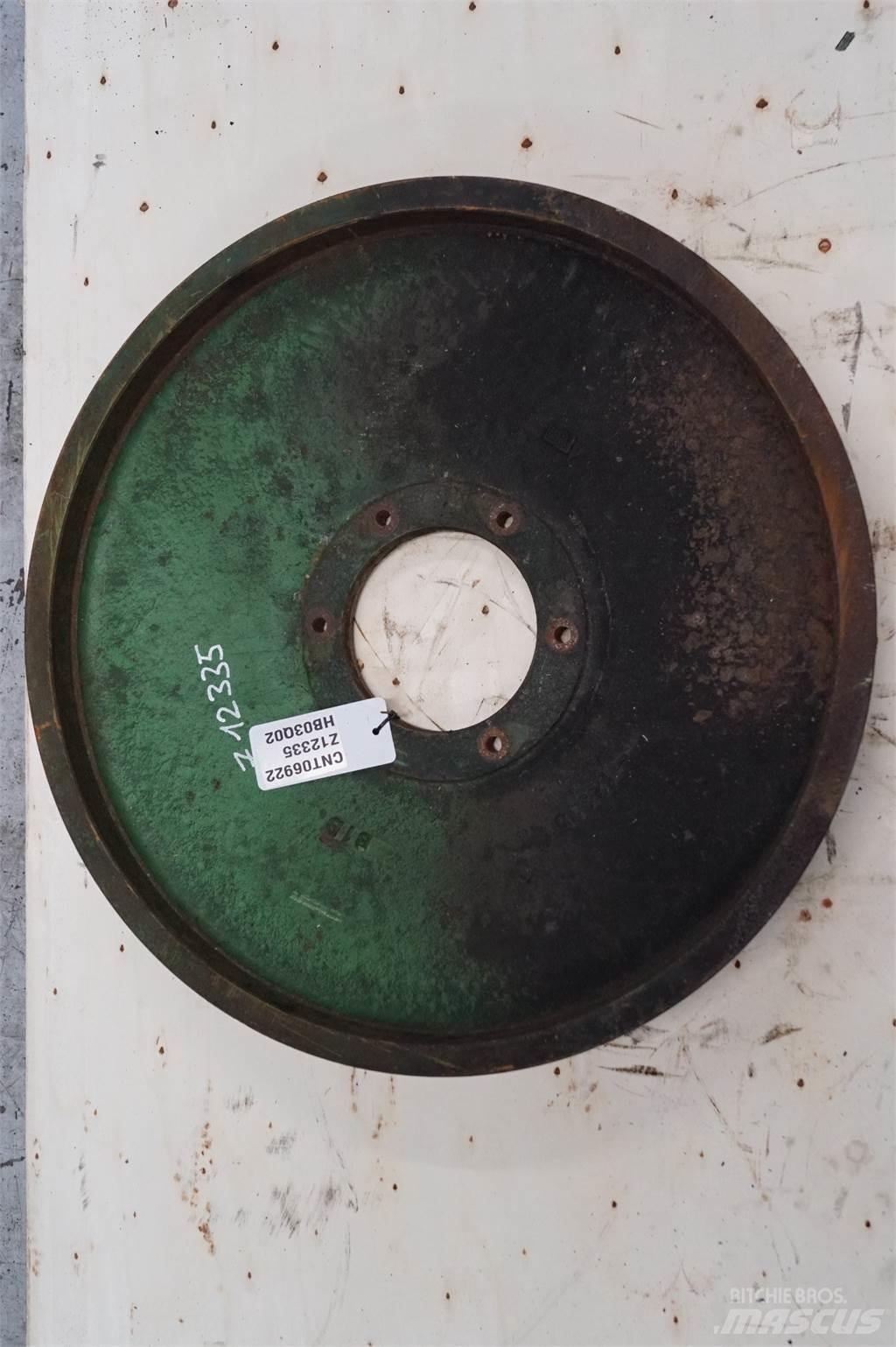 John Deere 2058 ماكينات زراعية أخرى