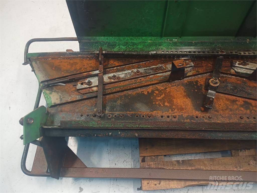 John Deere 2066 ملحقات الحصادات