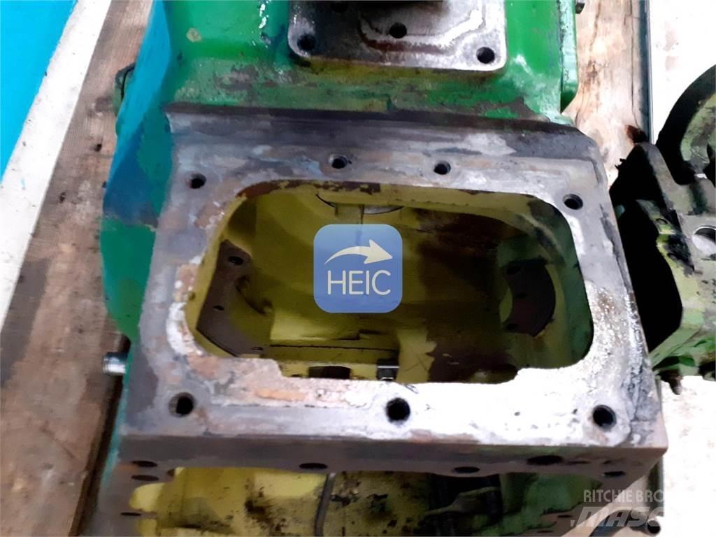 John Deere 2120 أجهزة نقل