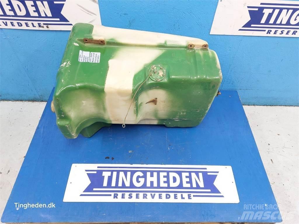 John Deere 2130 ملحقات أخرى للجرارات