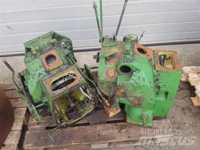John Deere 2140 أجهزة نقل