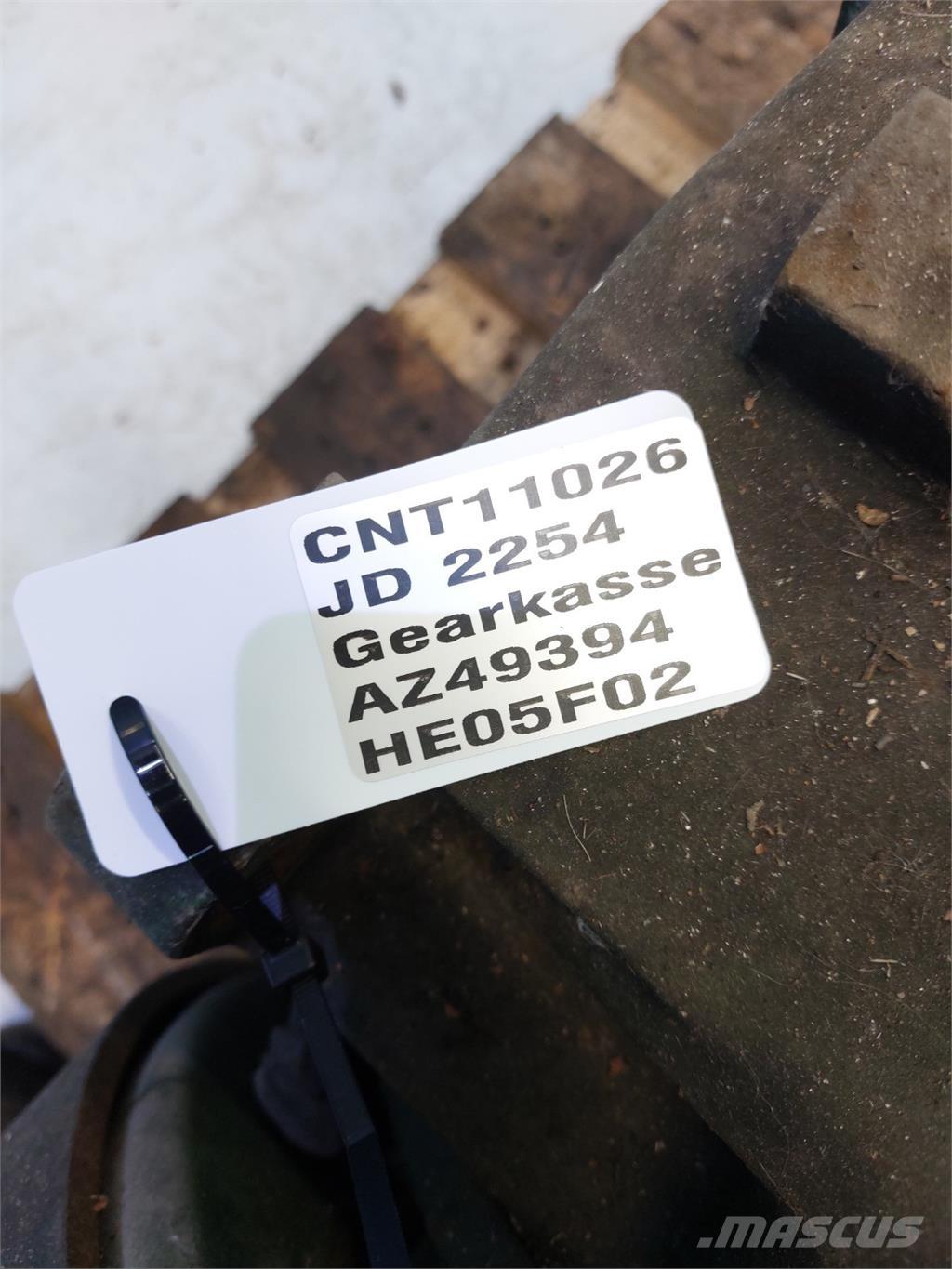 John Deere 2254 أجهزة نقل