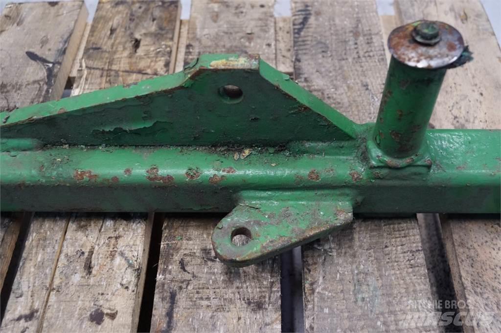 John Deere 2450 ملحقات أخرى للجرارات