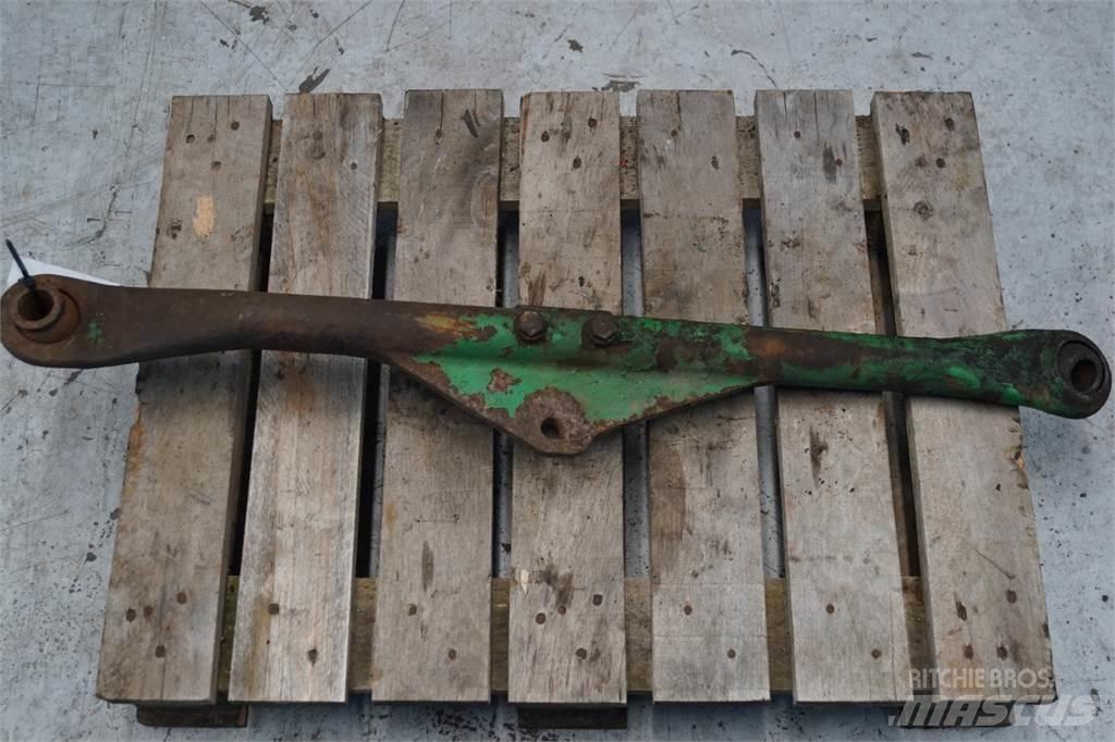 John Deere 2450 ملحقات أخرى للجرارات