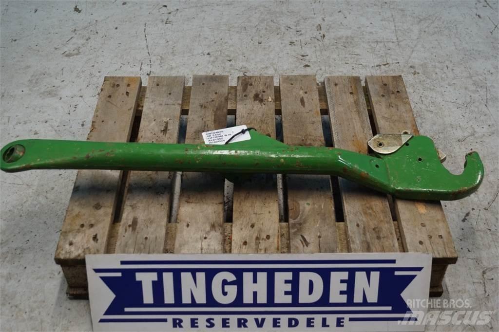 John Deere 2450 ملحقات أخرى للجرارات