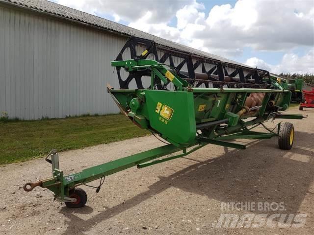 John Deere 25 ملحقات الحصادات
