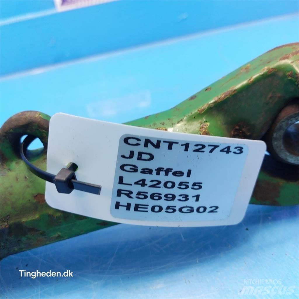 John Deere 2850 ملحقات أخرى للجرارات