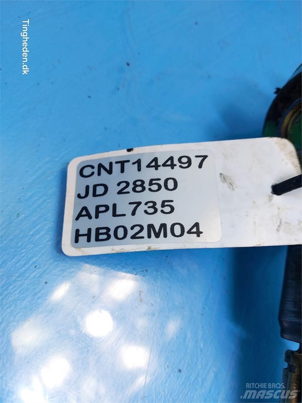 John Deere 2850 ملحقات أخرى للجرارات
