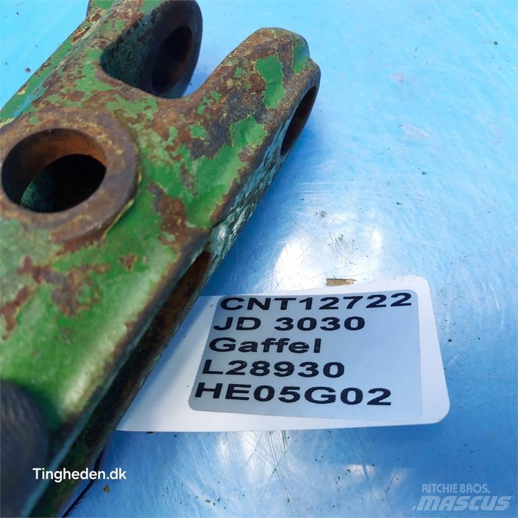 John Deere 3030 ملحقات أخرى للجرارات