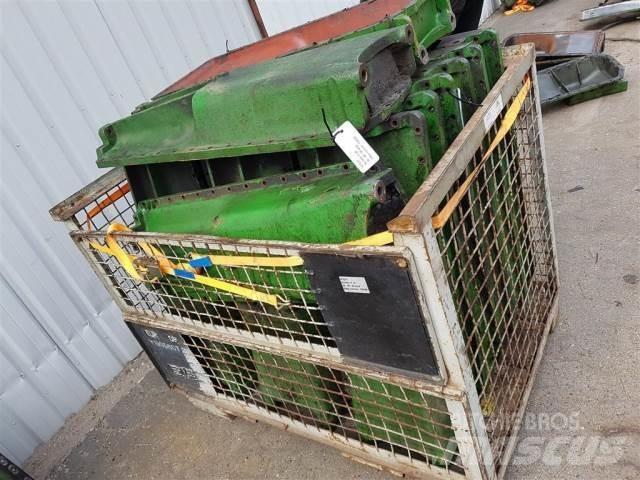 John Deere 3040 محركات