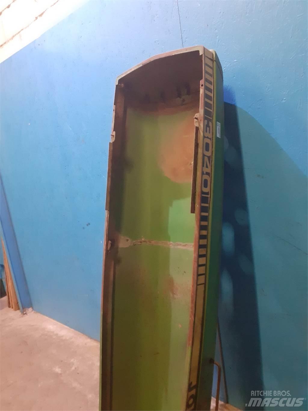 John Deere 3040 ملحقات أخرى للجرارات