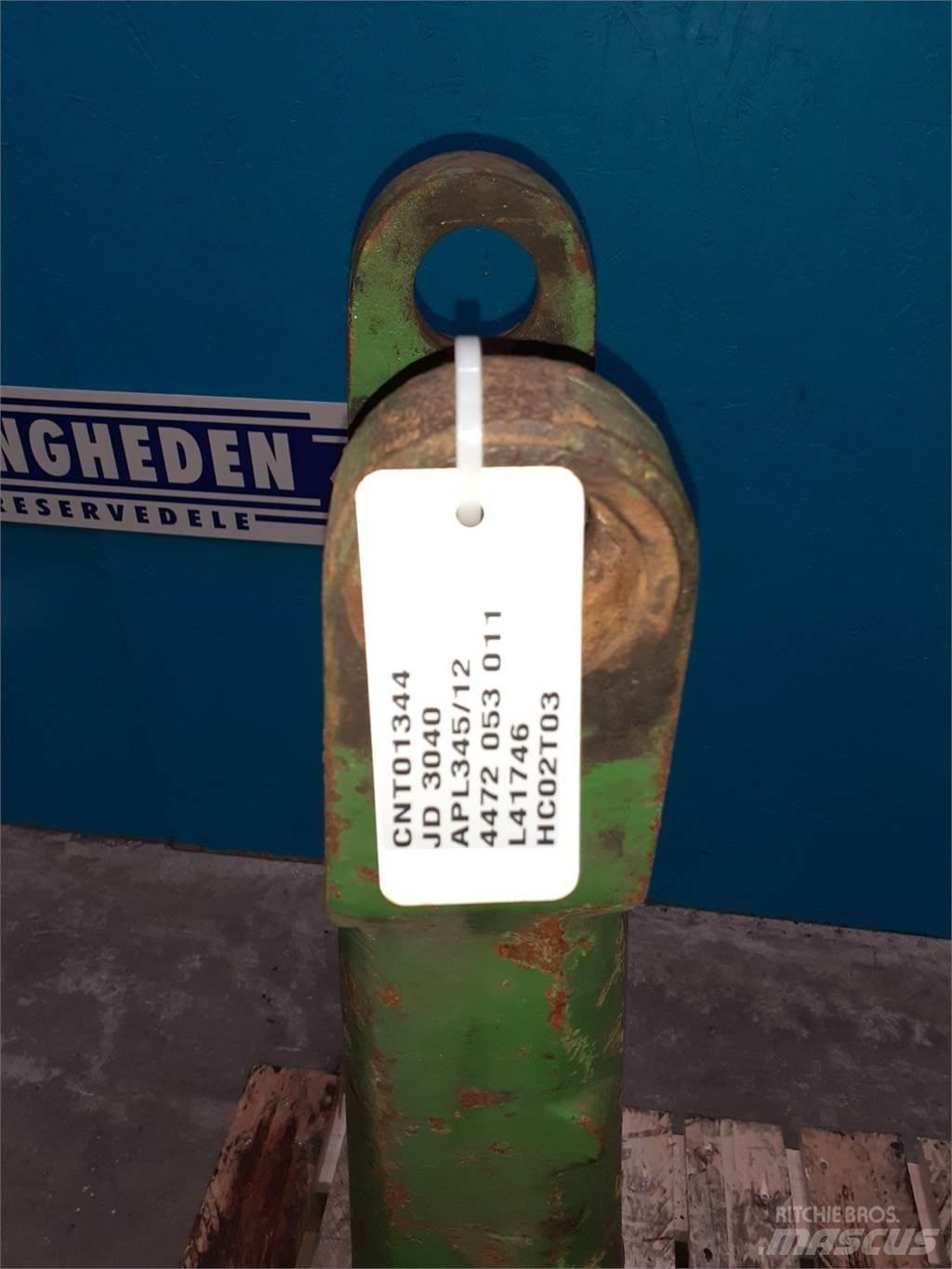 John Deere 3040 ملحقات أخرى للجرارات