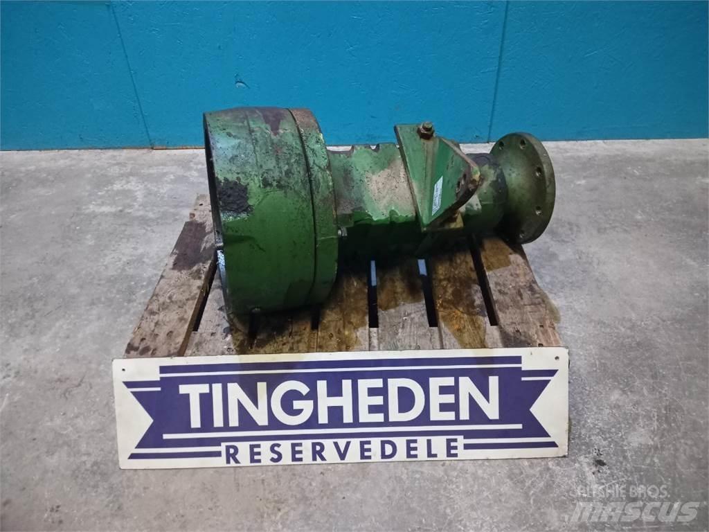 John Deere 3040 ملحقات أخرى للجرارات