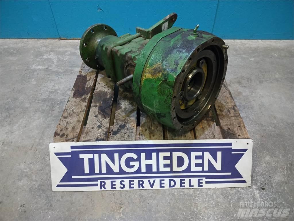 John Deere 3040 ملحقات أخرى للجرارات