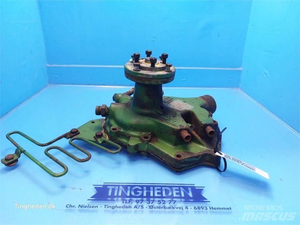 John Deere 3040 محركات