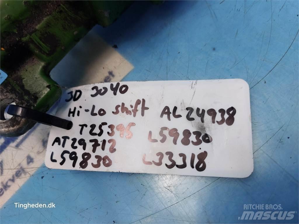 John Deere 3040 أجهزة نقل