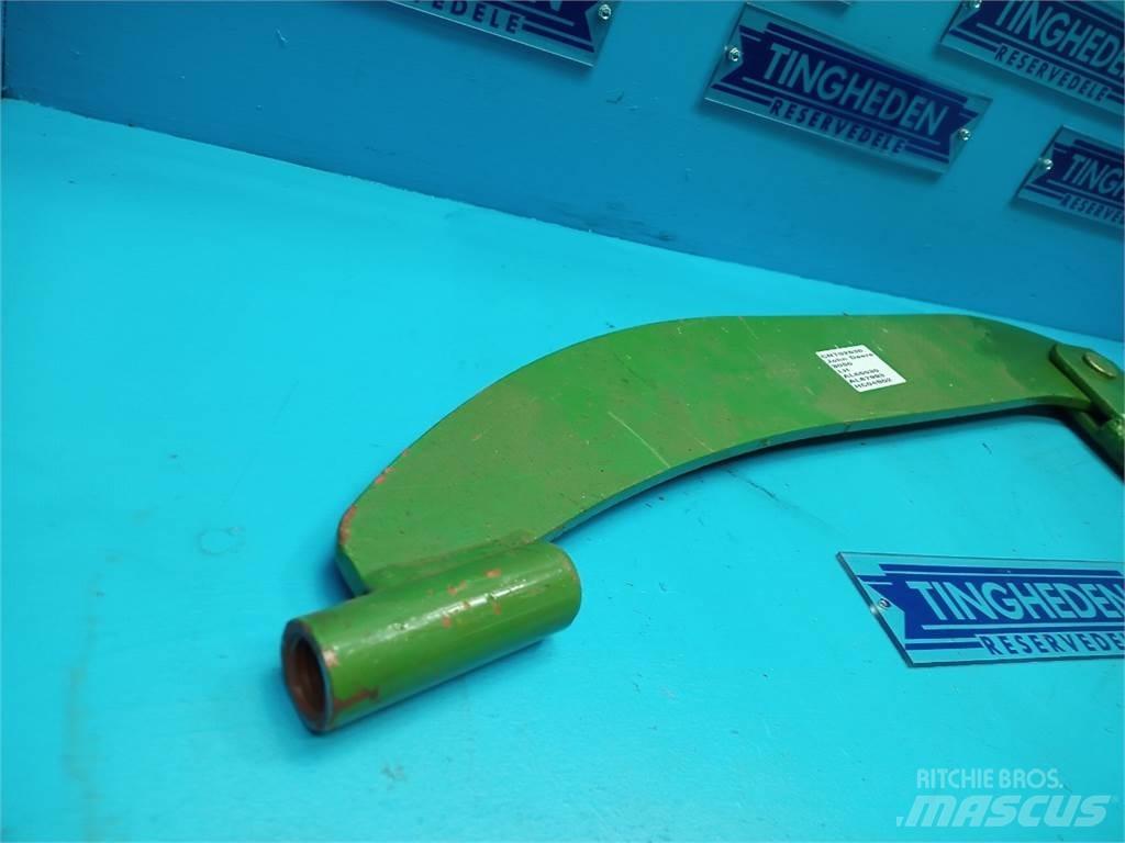 John Deere 3050 ملحقات أخرى للجرارات