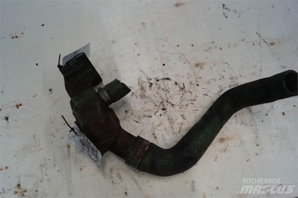 John Deere 3130 محركات
