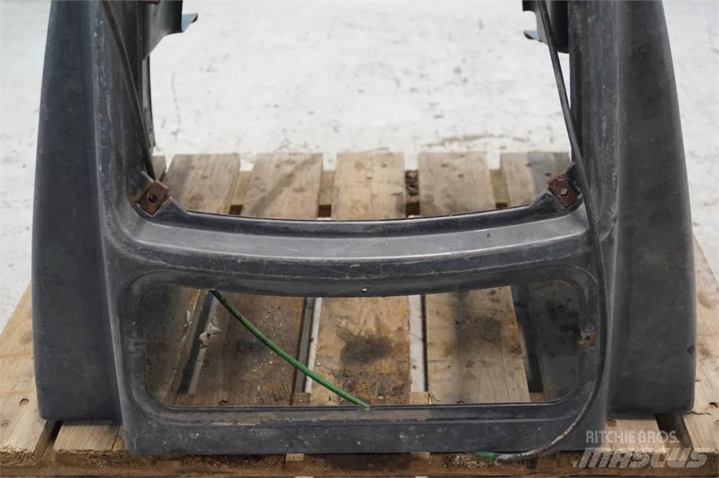 John Deere 3140 كابينة والداخلية