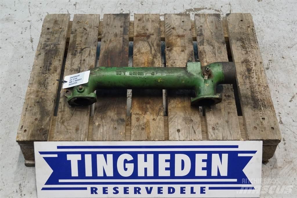 John Deere 3140 محركات