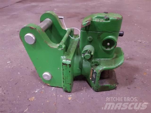 John Deere 4040 ملحقات أخرى للجرارات