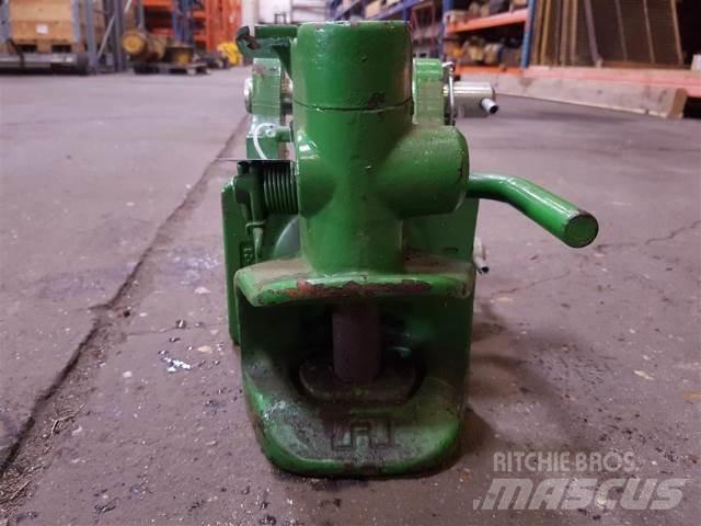 John Deere 4040 ملحقات أخرى للجرارات