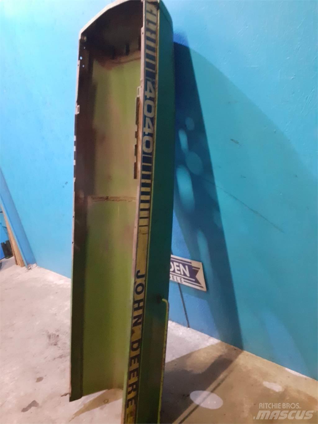 John Deere 4040 ملحقات أخرى للجرارات