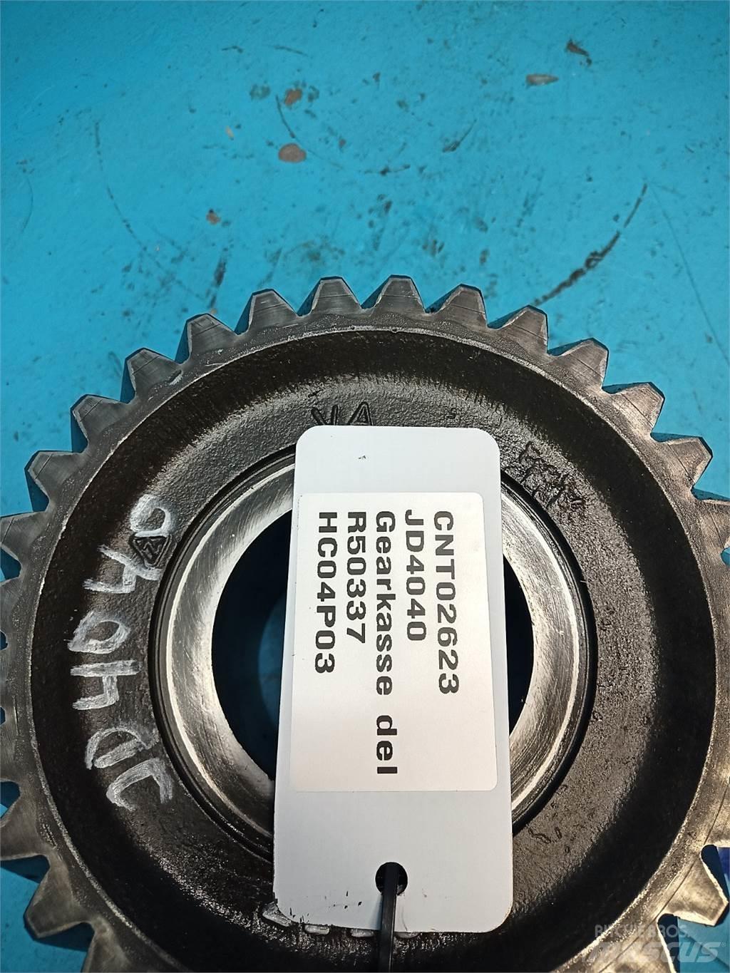 John Deere 4040 أجهزة نقل
