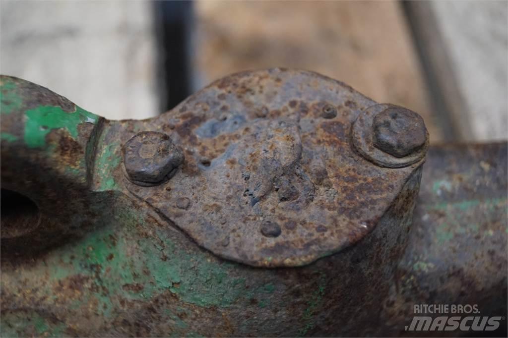 John Deere 4040 ملحقات أخرى للجرارات