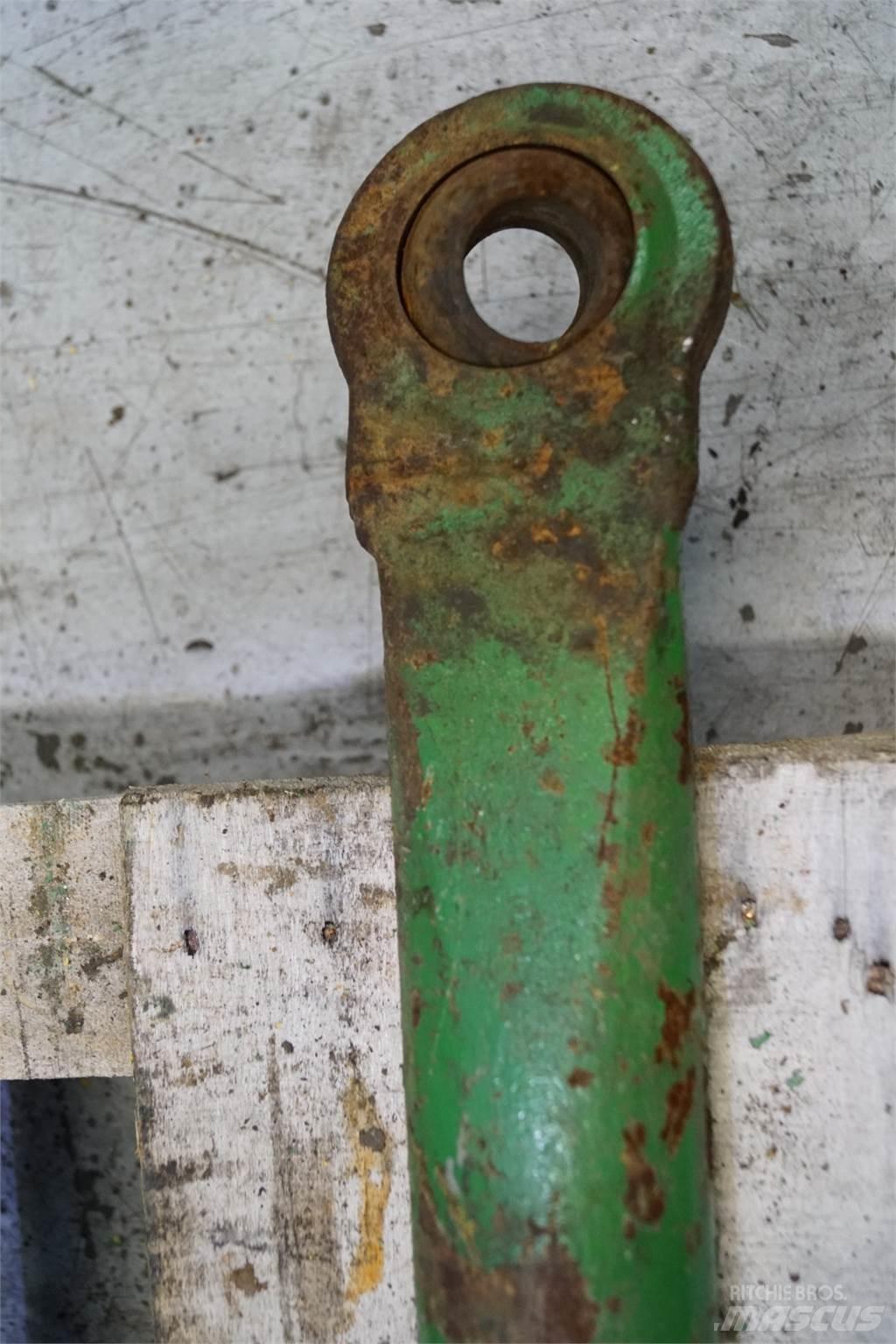 John Deere 4040 ملحقات أخرى للجرارات