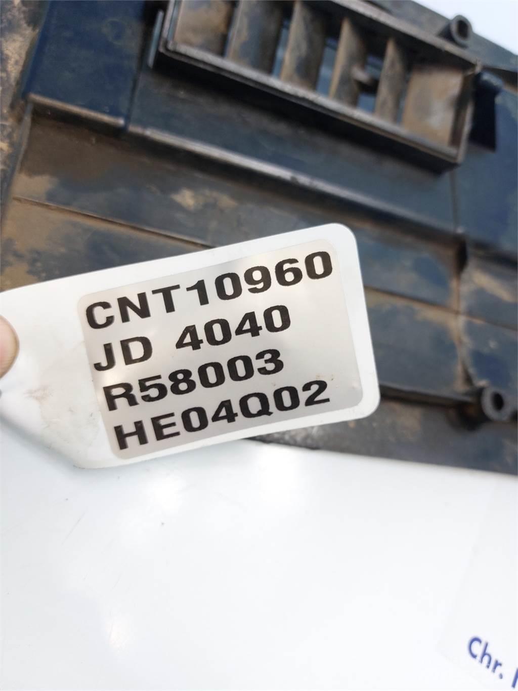 John Deere 4040 كابينة والداخلية