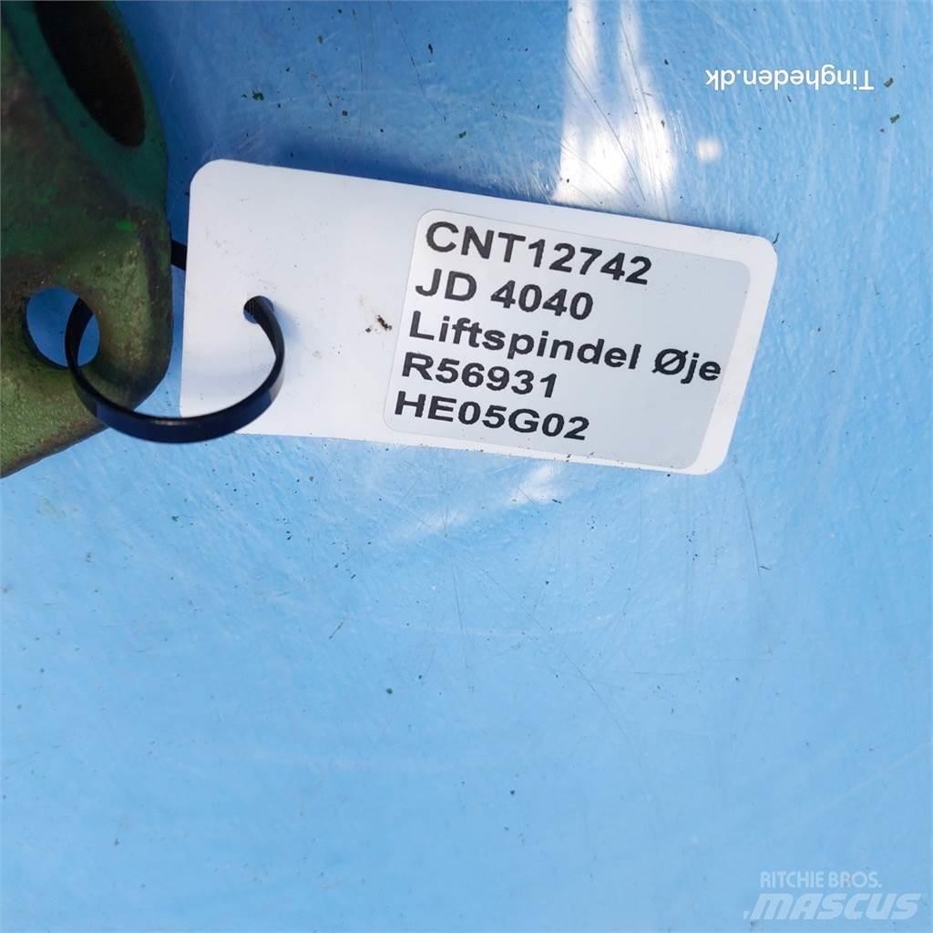 John Deere 4040 ملحقات أخرى للجرارات