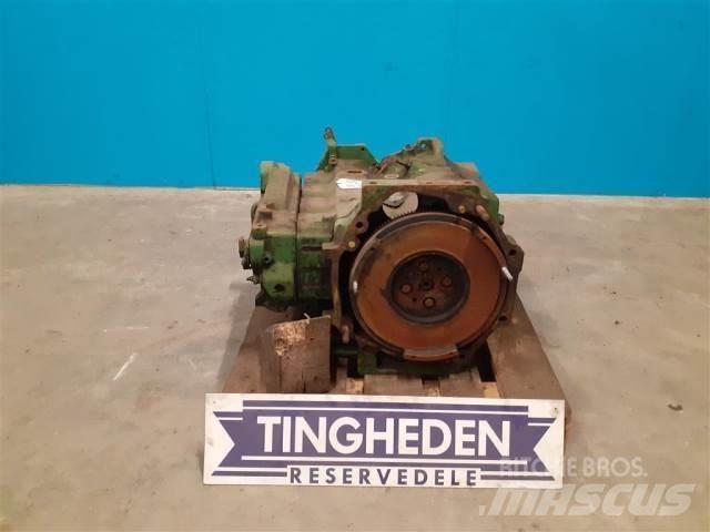 John Deere 4239 محركات