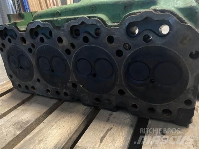John Deere 4239 محركات