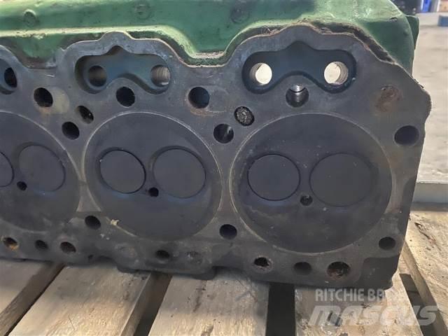 John Deere 4239 محركات
