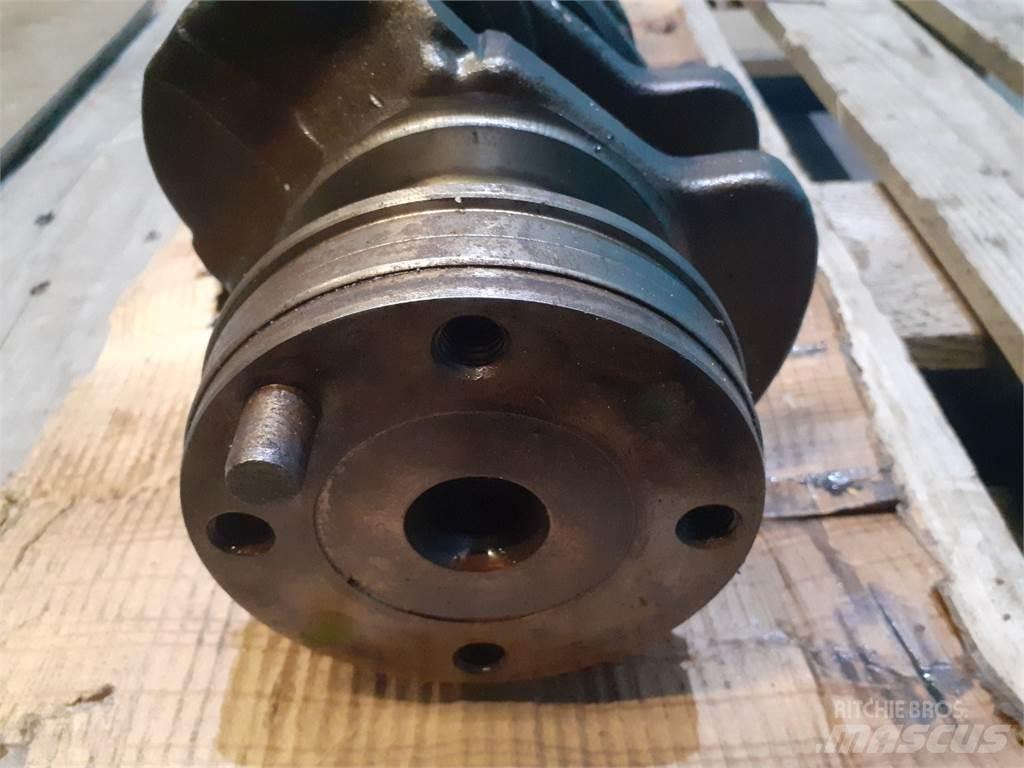 John Deere 4239 محركات