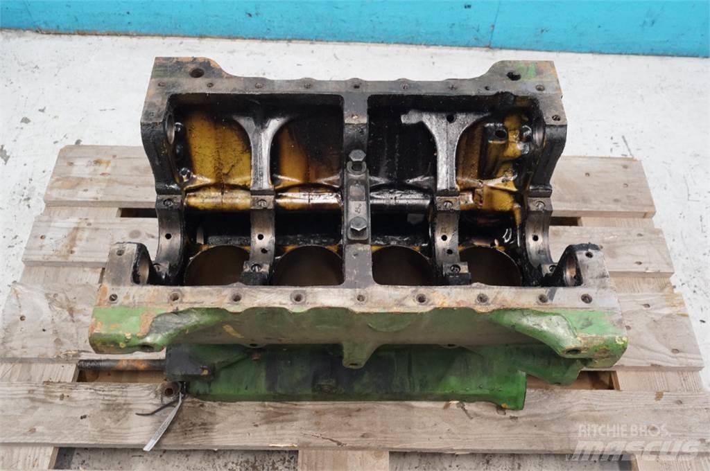 John Deere 4239 محركات