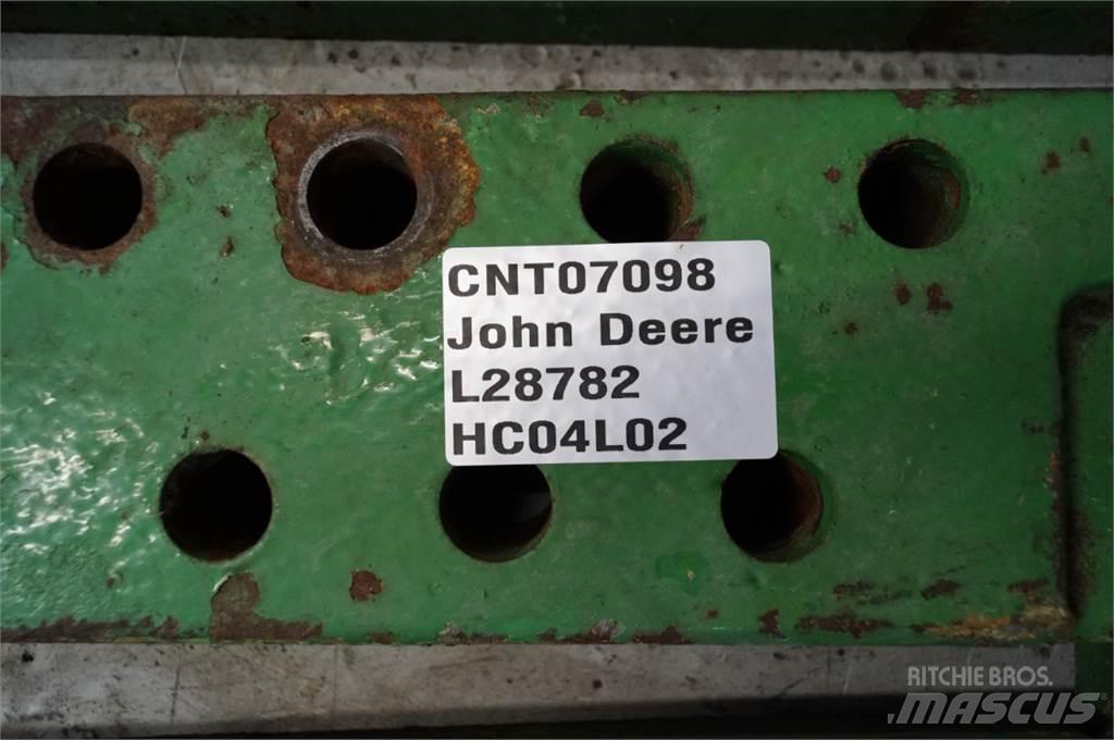 John Deere 4240 ملحقات أخرى للجرارات