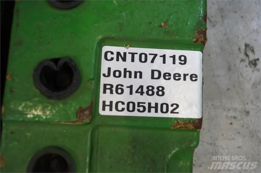 John Deere 4240 ملحقات أخرى للجرارات