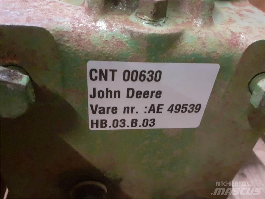 John Deere 550 أجهزة نقل