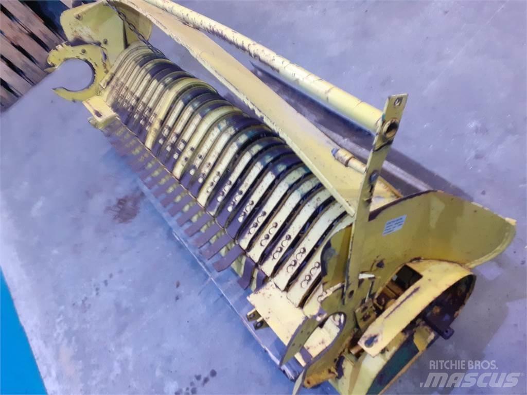 John Deere 580 ماكينات زراعية أخرى