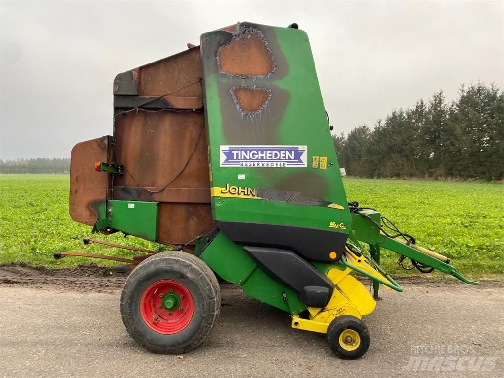 John Deere 592 محزمات مستديرة