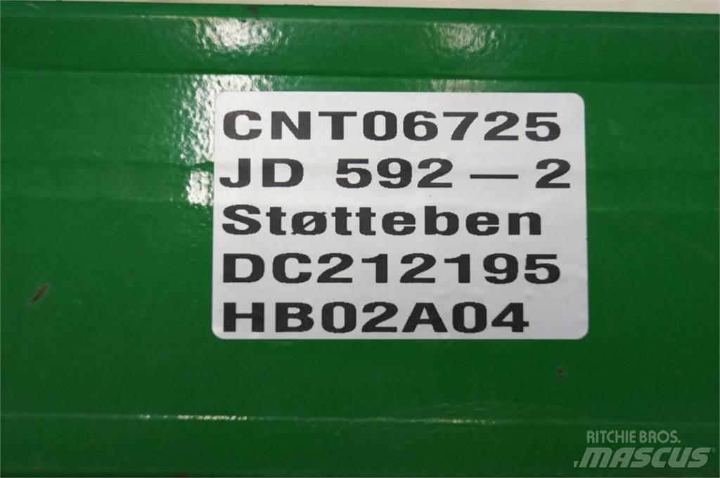 John Deere 592 ماكينات زراعية أخرى