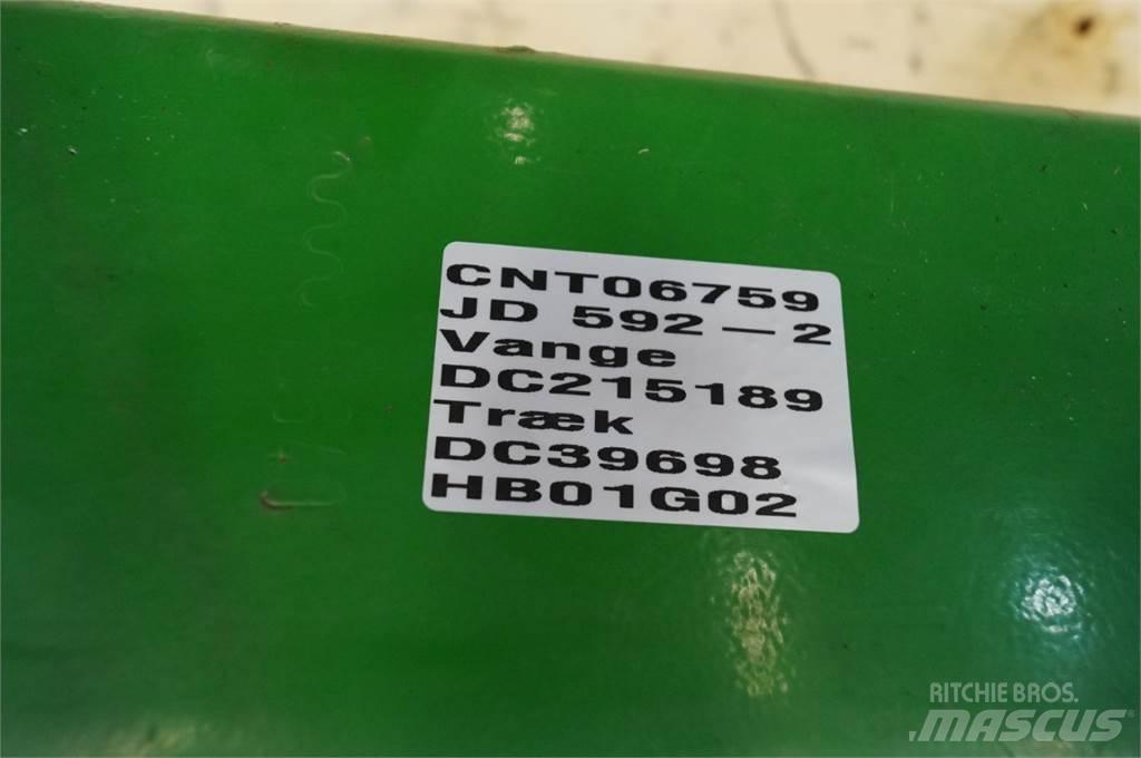 John Deere 592 ماكينات زراعية أخرى