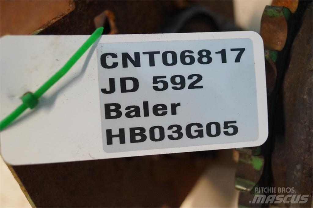 John Deere 592 ماكينات زراعية أخرى