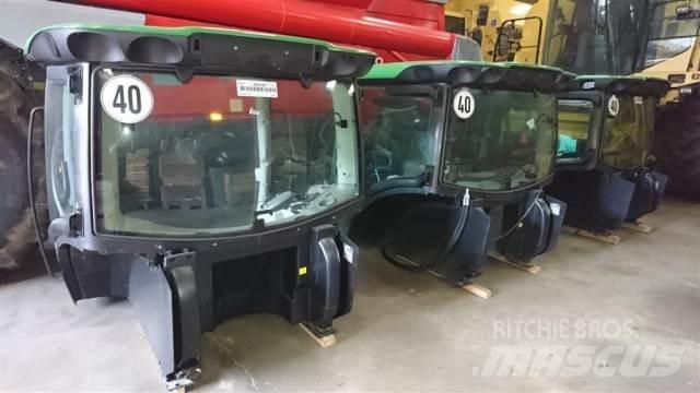 John Deere 6155 كابينة والداخلية