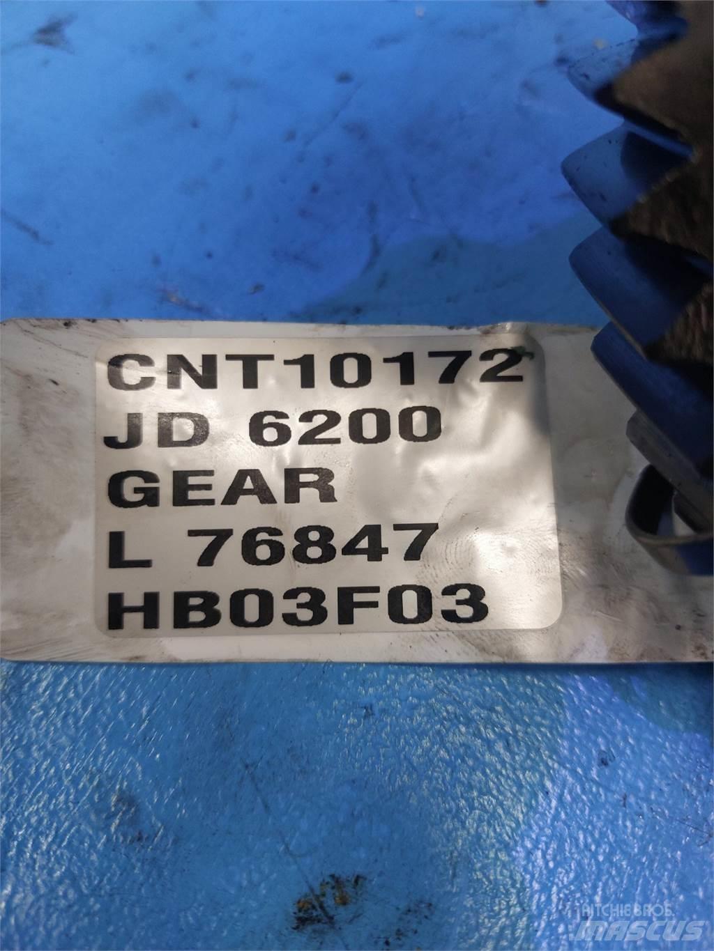John Deere 6200 أجهزة نقل
