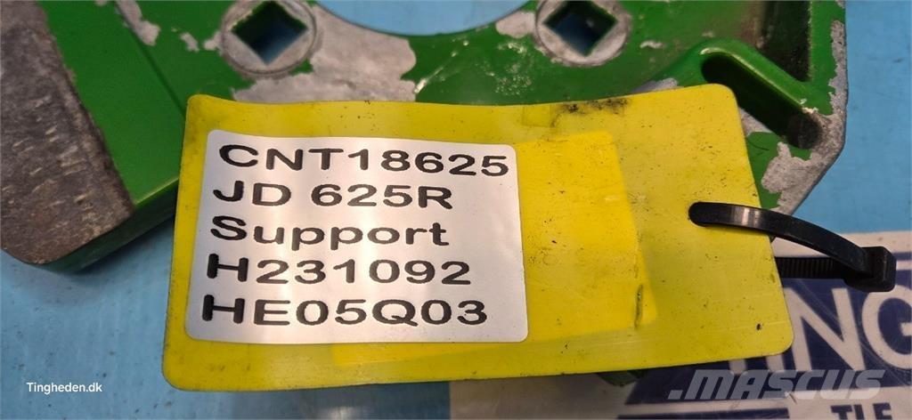 John Deere 625R ملحقات الحصادات