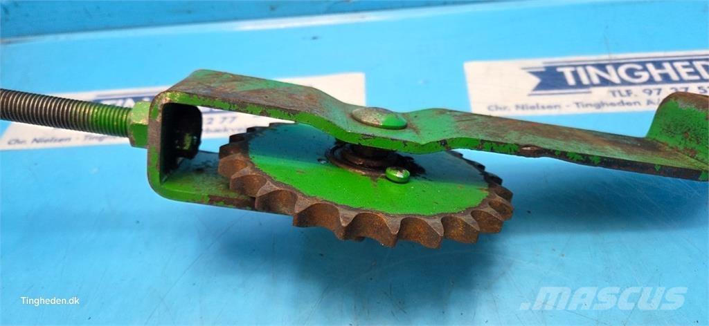 John Deere 625R ملحقات الحصادات